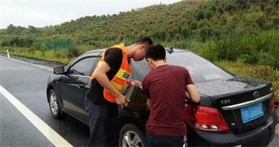 黔东南永福道路救援